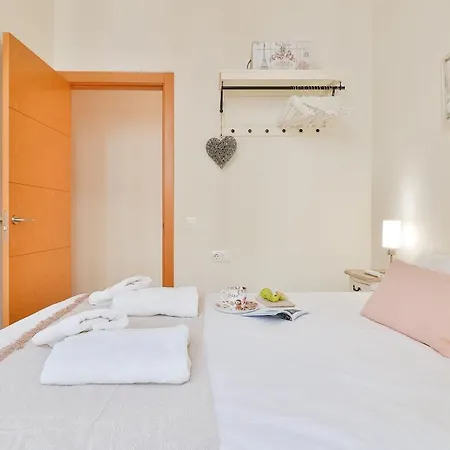 公寓 Flat 2 Bedrooms In The Center *